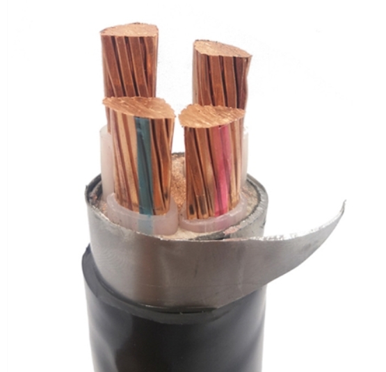 如何預(yù)防因電線電纜過載而起火呢.jpg 如何預(yù)防因電線電纜過載而起火呢.jpg